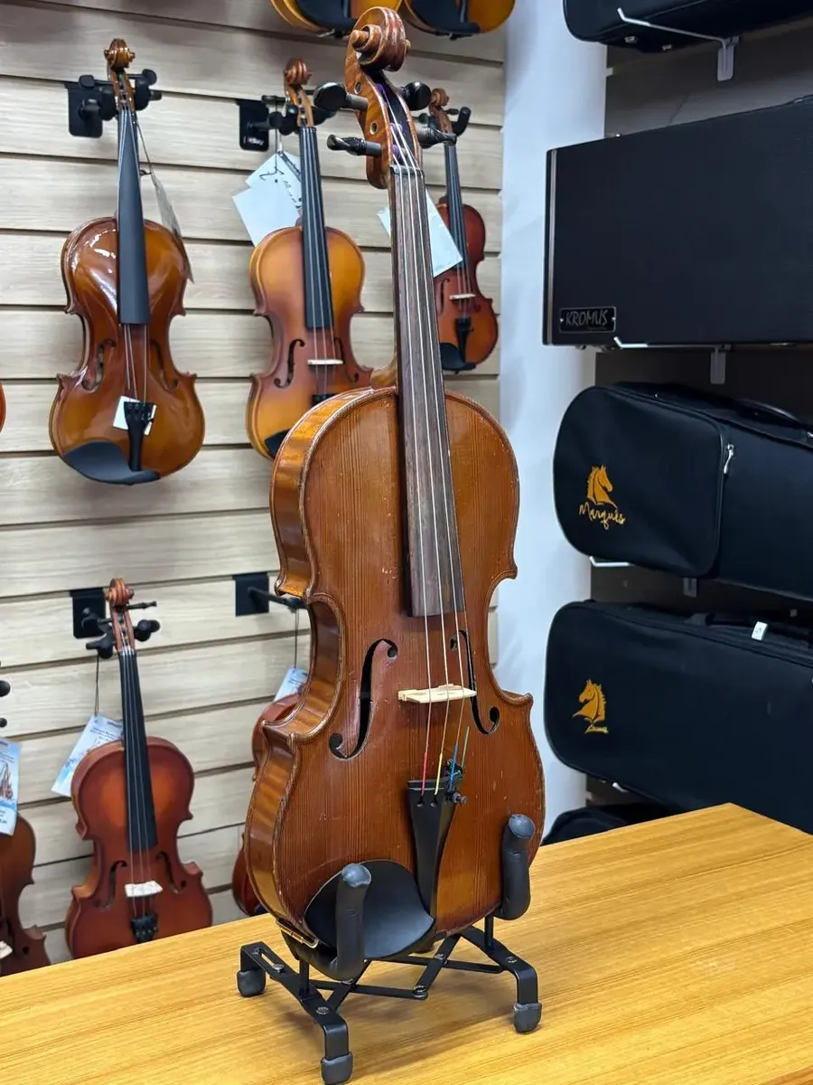 Violino Artesanal Alemão 100 Anos ( Copy In Stradivarius ) (Usado)